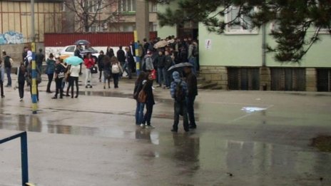Двойно повече българи смятат да учат в чужбина