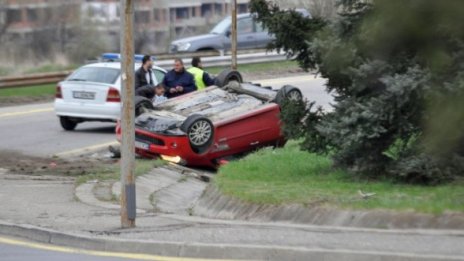 Една жертва на пътя за денонощие