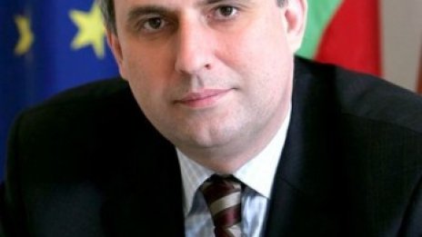 Ивайло Калфин