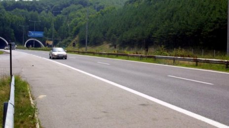Пътищата на повечето места са сухи
