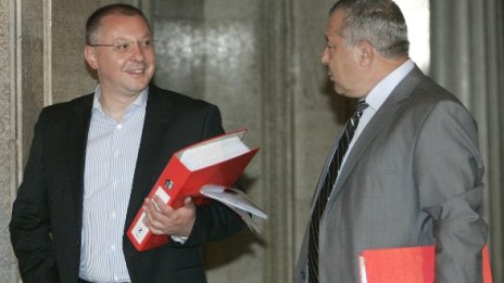 Станишев сигурен: Не съм губил документи!