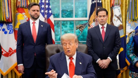 Ванс или Рубио? Виждаме първите признаци в битката за наследник на Тръмп