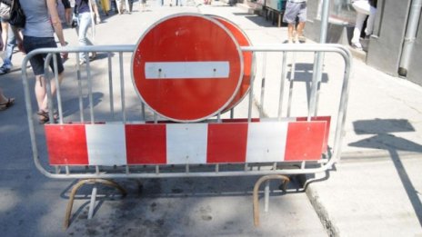 Прием на Виетнамското посолство затваря част от кв. Изток