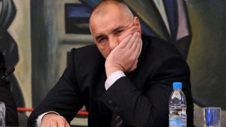 Борисов бесен на Тотю Младенов заради пенсиите