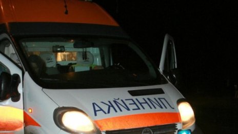 Жена, намушкана от сина си, лежи в Пирогов