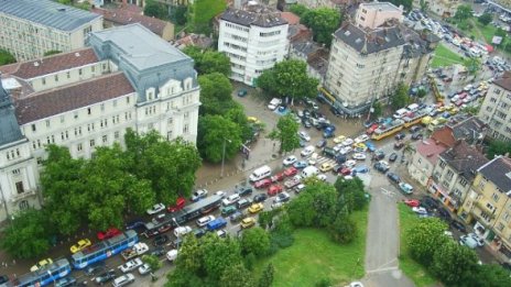 София наистина расте, без да старее