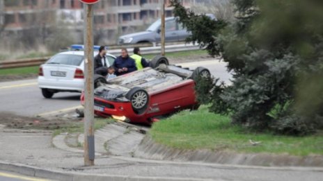 Две жертви на пътя за денонощие