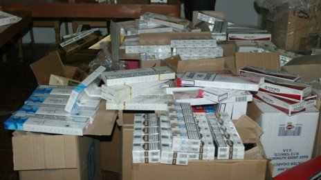 Спипаха 23 000 кутии цигари без бандерол