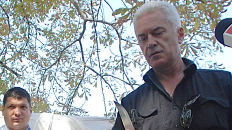 Борисов да подаде оставка, ако не се справи, зове Сидеров