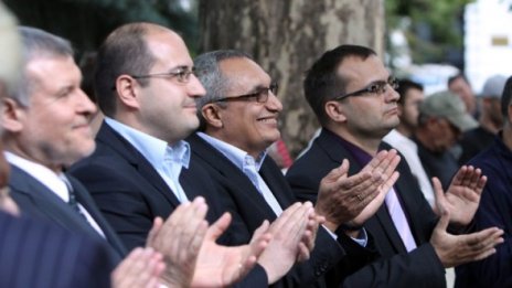 Само сините могат да се опълчат и на ГЕРБ, и на БСП!