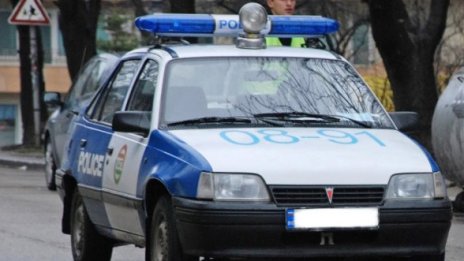 Арестуваха мъж за опит за блудство с 14-годишна