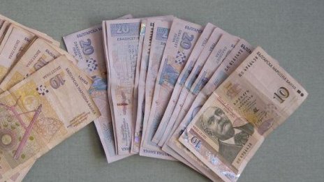 Чирпанлийка се прости с 10 бона, дъщеря й уж блъснала дете