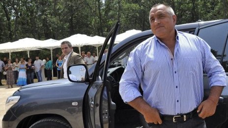 Борисов на сгледа с елитни животни край Сливен