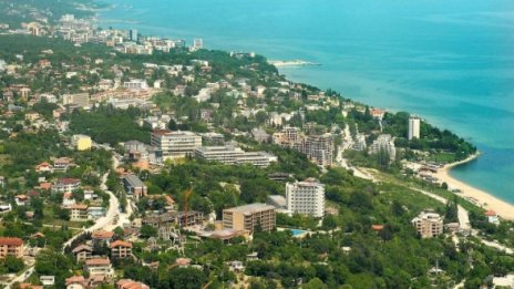 Хотелиерите – без данък за мъртвия сезон според нов закон