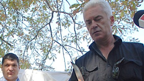 С турския ни внушават, че сме дуалистична държава!