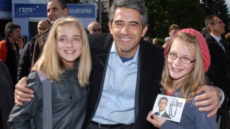 Никакви Златки - нито руса, нито черна, зарече се Плевнелиев