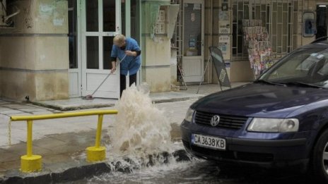 Спират водата на част от  Младост I и Люлин 4