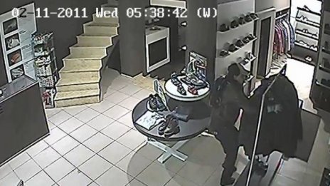 Дирят крадец, ошушкал магазин в София