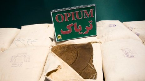 Закопчаха иранец с 8,5 кила опиум в София