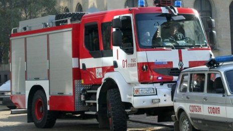 Двама са загинали при пожара в "Младост" 1 