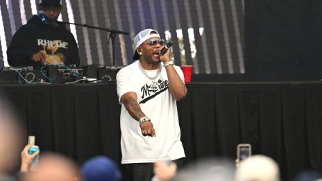 Синът на Нели и Ашанти вече е проходил