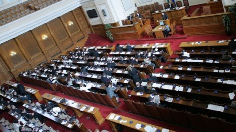 ГЕРБ: Бюджет 2012 не бива да става залог на интриги