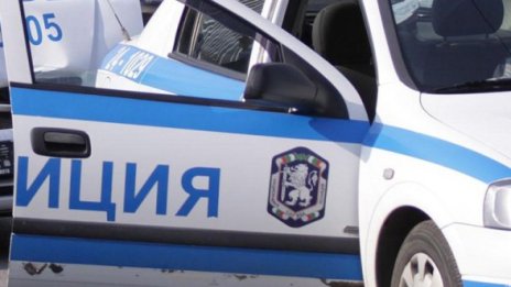 Намушкаха с нож мъж пред бензиностанция 