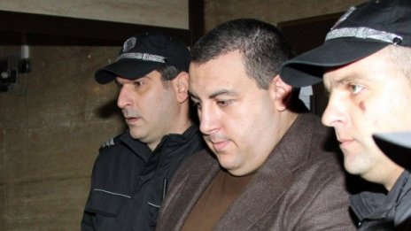 Адвокати по "Килърите" викат в съда Цветанов 