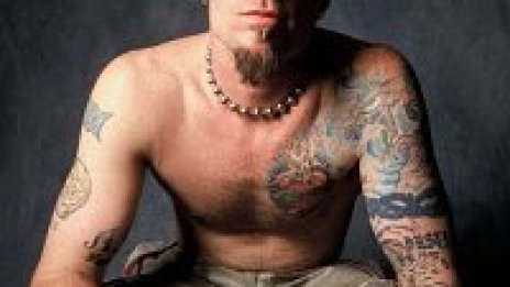 Арестуваха Vanilla Ice за домашно насилие