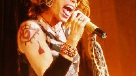 Aerosmith отменят първия си гиг за годината