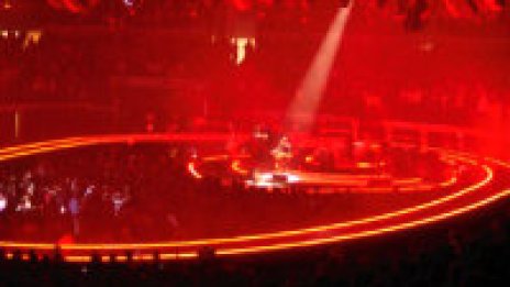 U2 стартираха грандиозно турне