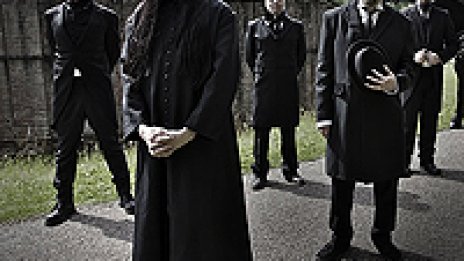 Paradise Lost в пълен състав за концерта в София