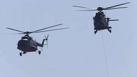 Хеликоптери и изтребители ще прелитат ниско днес