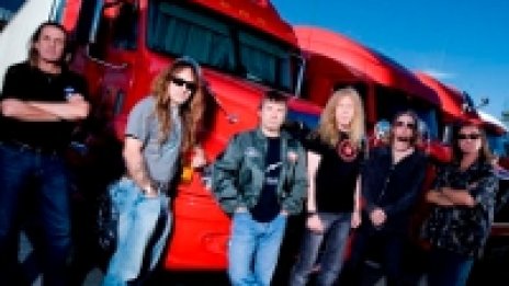 Iron Maiden промотират албум с онлайн игра