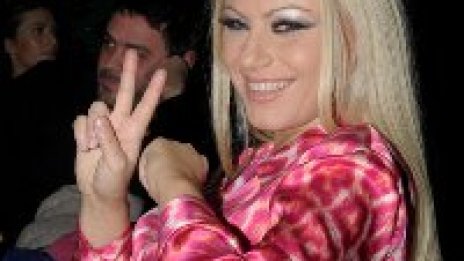 Камелия хвана последния влак за концерта на Планета тв