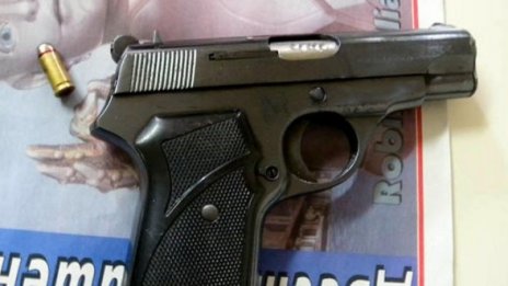 Полицай се самоуби в Пещера 