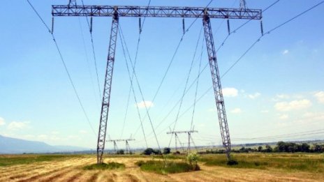 Крадец загина от токов удар в трафопост 