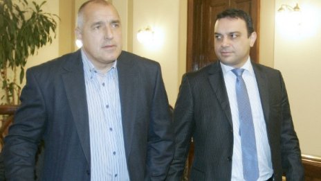 Който се бави със задачите, си отива, зарече се Борисов 