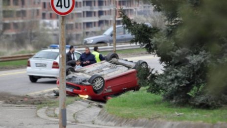 17 ранени в катастрофи, загинали няма 