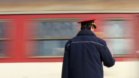 Влаковете тръгват след 23 дни стачка в БДЖ 