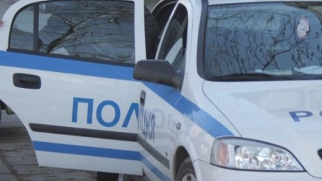 Банда непълнолетни обира коли в Сливен 