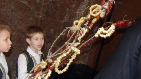 Сурва, сурва, година! Весела 2012 година!