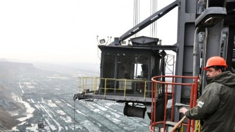 Стачкуващите миньори не получиха отговор за бонусите