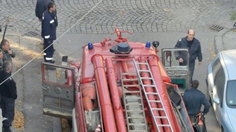 Възрастен мъж почина от задушаване след пожар