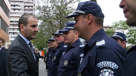 3000 съкращават от МВР. Ама те са само на хартия