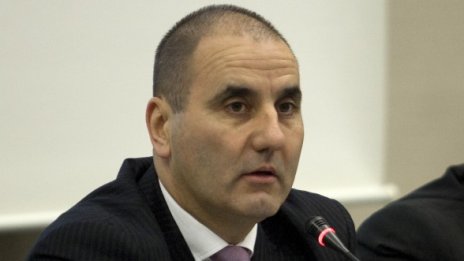 Ралица Манолова не била кръстница на Р.А.Л.И.Ц.А.