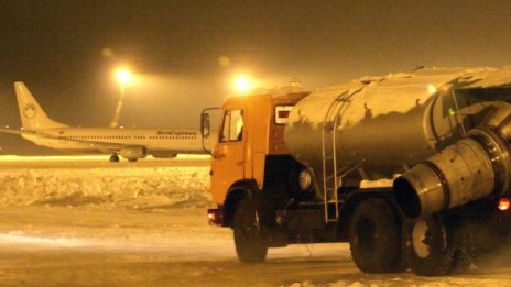 Летище София работи, полетите се извършват по график