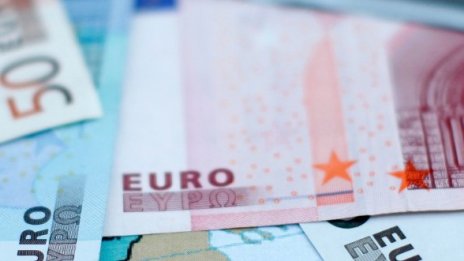 Хванаха мъж с 30 хил. евро на Калотина 