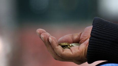 2% повече бедни у нас за година 