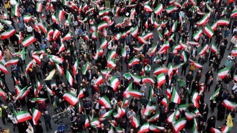 Иран, не чак толкова, тайно купува ракети от Русия